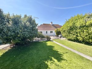 Photo 27- click for photo gallery